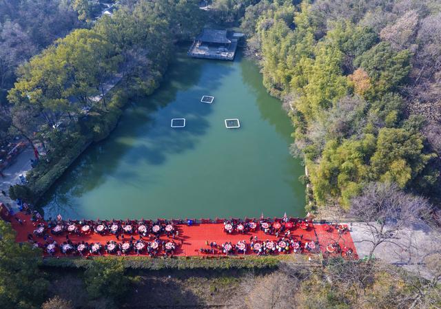 “隆中村宴”热力爆棚！襄阳古隆中元旦邀你和“诸葛亮”同桌吃席