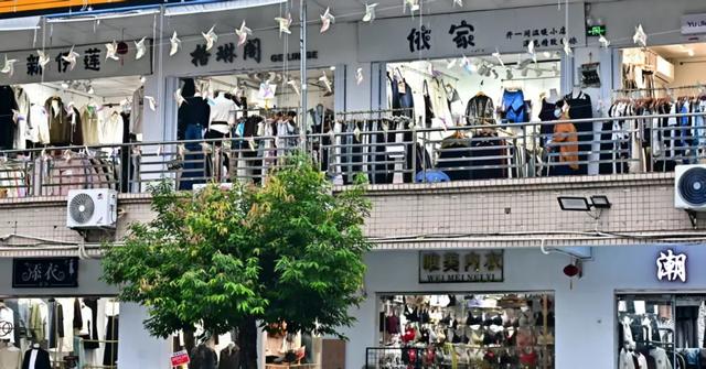 走,再去红光路逛一逛!