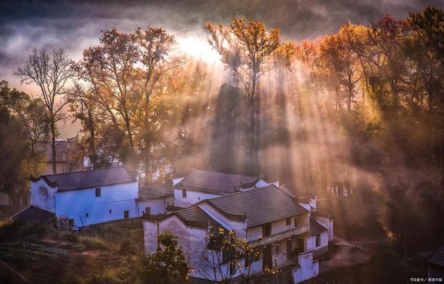 皖南山区最美最迷人的秋色，说它是神仙画的一点都不为过