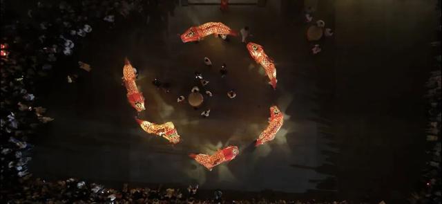 歙县鱼灯耀古城，主客共舞一家亲