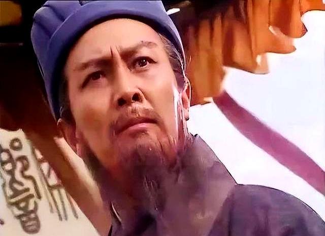 没想到九三阅兵才过去4天，令人担心的事情就在唐国强身上发生了