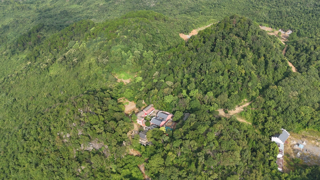 不止祈福！这座‘两省交界山’让每个游客找回内心宁静