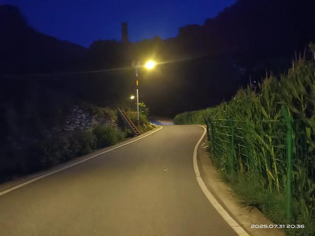 游四姑娘山，再到中路藏族