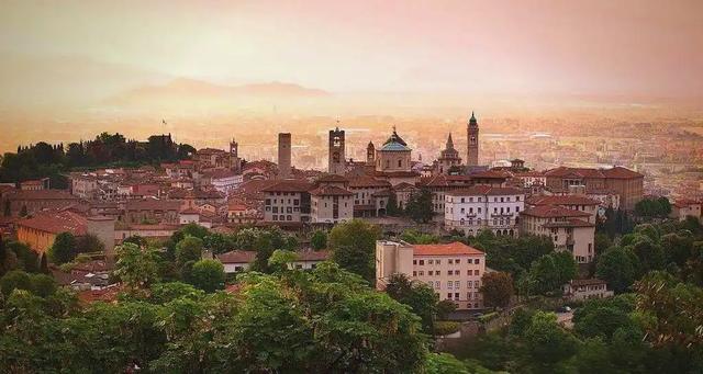 意大利北部城市——贝加莫