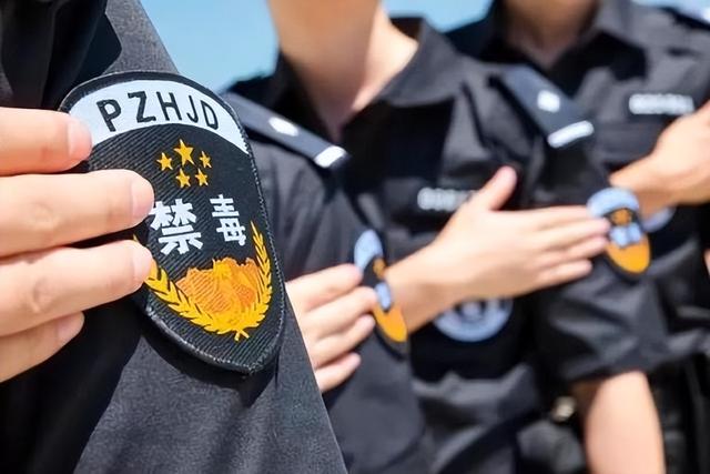 硬刚霸权！美军又击毒船，中国外交部曾表态，亮主权立场句句在理