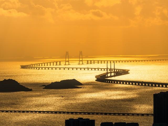 中国风景最美的10座大桥，世界第一高桥花江峡谷大桥仅排第2！