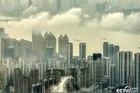 武汉现平流雾景观图片