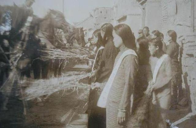 幸存者回忆太原集中营：4万人被折磨至死，女战士几乎无人生还