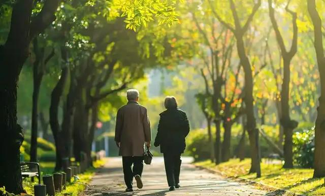70岁后，还适合走路运动吗？医生说出答案，可能和你想的不同