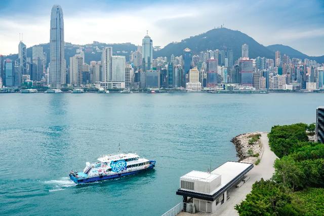 西九文化区展览焕新,为大湾区观众带来丰富艺术与海滨体验