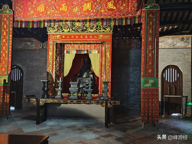 参观三元里抗英斗争纪念馆，感受百年前中国人民不惧强敌的精神