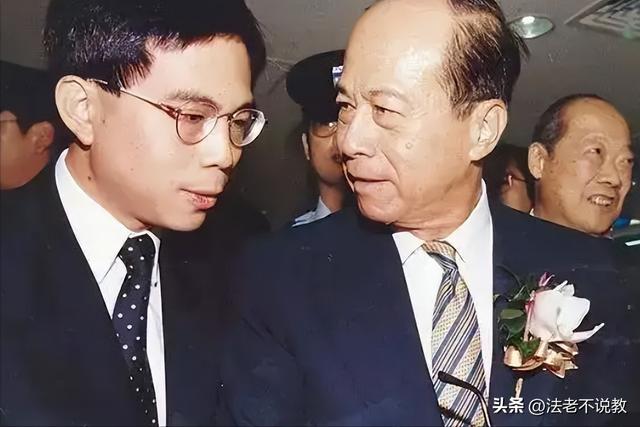 2909亿身家有何用？97岁的李嘉诚无力回天，两个60岁儿子已成心病