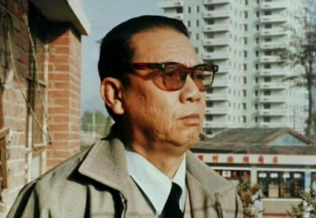 他是最年轻的开国大校：8岁任司令24岁军分区副司令，26岁成大校