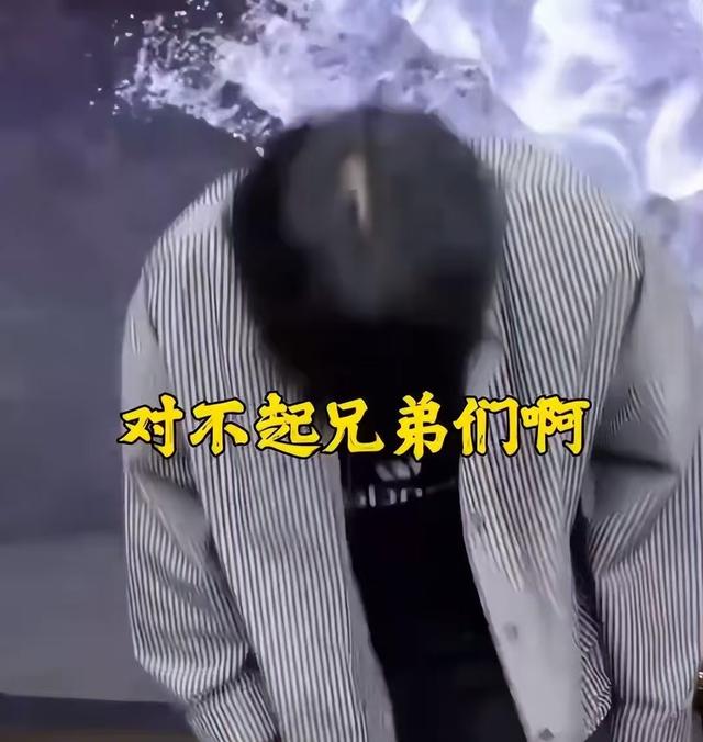 装疯卖傻，丑态百出，目不识丁，到底是谁捧红了这些跳梁小丑？