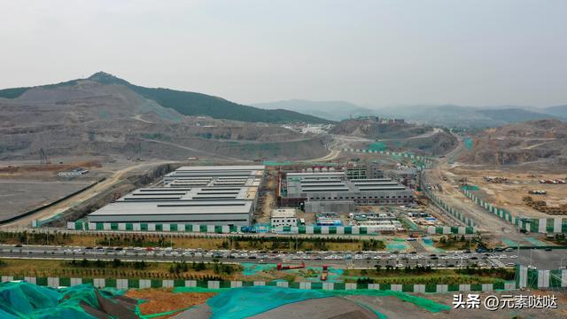 中国还有底牌？比稀土更狠的中国底牌，彻底卡住美科技命门！