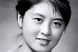 阿诗玛”杨丽坤：从第一美人”到精神失常”，是谁害了她？图片