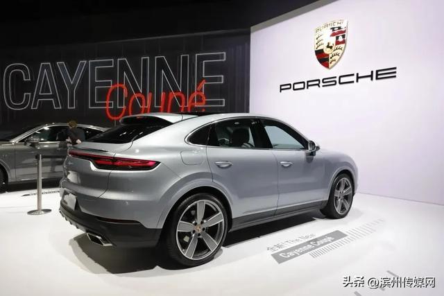 冲上热搜!海南封关120多万保时捷卡宴只卖60万;原价60万的宝马X5,只要35万