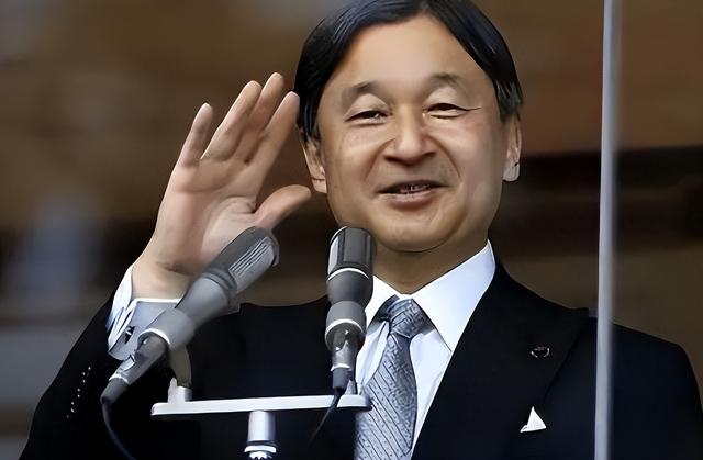 日本天皇亲自出山，对中国的反击正式开始	，高市早苗憋出了一妙计