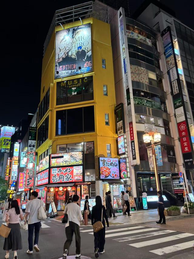看过京都的红叶狩，错过东京的樱花季，夏天来镰仓、箱根避暑啦