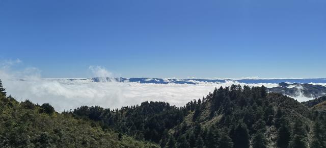 一车一人自驾游（一）：谷克德的雪景美如童话，波洛云海如入仙境