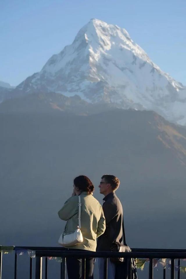 跨年去这个小国徒步，居然比国内还便宜？