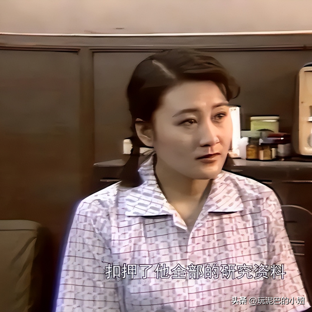 万万没想到，63岁张凯丽因九三阅兵上的一个动作，实现口碑暴增