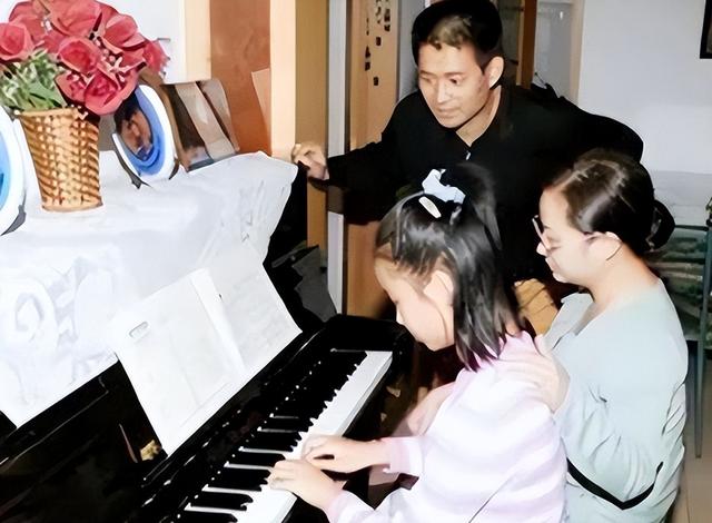 聂海胜妻子：在丈夫上太空前提出离婚，保密生活隐藏了多少辛酸？