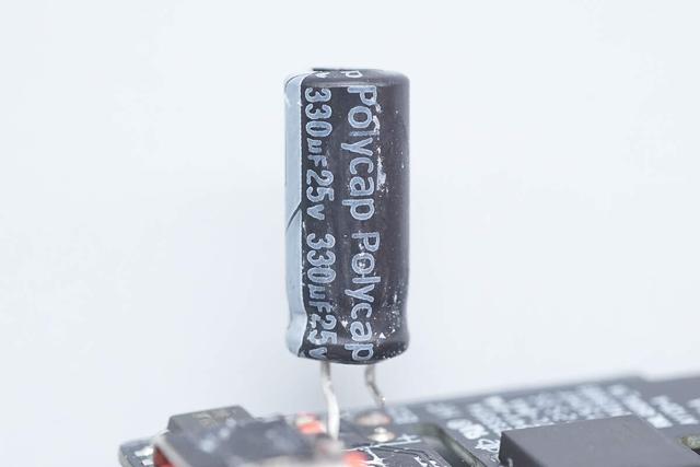 小米新款45W氮化镓小布丁充电器拆解，这些不同点需要注意