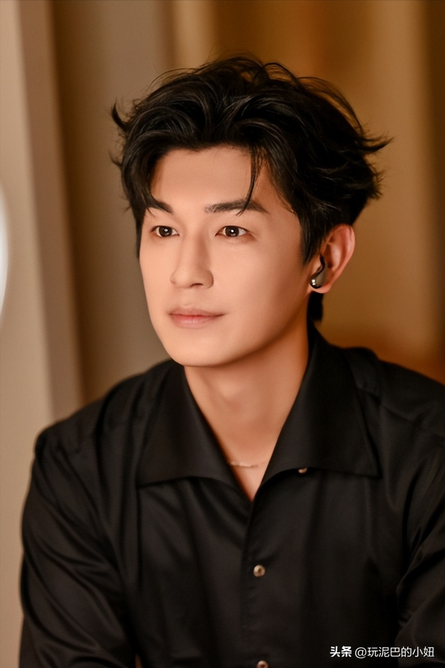 关系藏不住了！奥运冠军陈若琳放着霍启山不选 ，原来她喜欢这样的