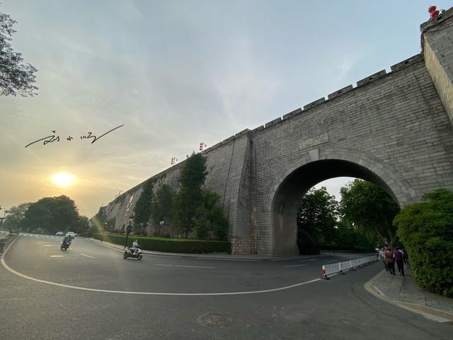 南京举世闻名，但其“简称”却难倒众人，好多外地人答不上来？
