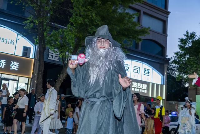 歌游内蒙古丨风吹不留痕·相遇额尔敦