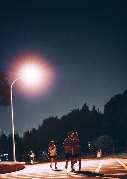 早上跑步好还是晚上好？好多人都做错了，医生的话不妨听听