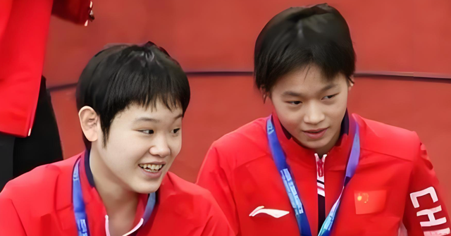 张家齐退役后直播带货，被嘲忘本又掉价，好友全红婵空降礼物支持