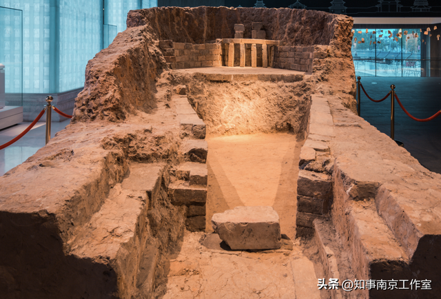 全球市长到南京，点灯