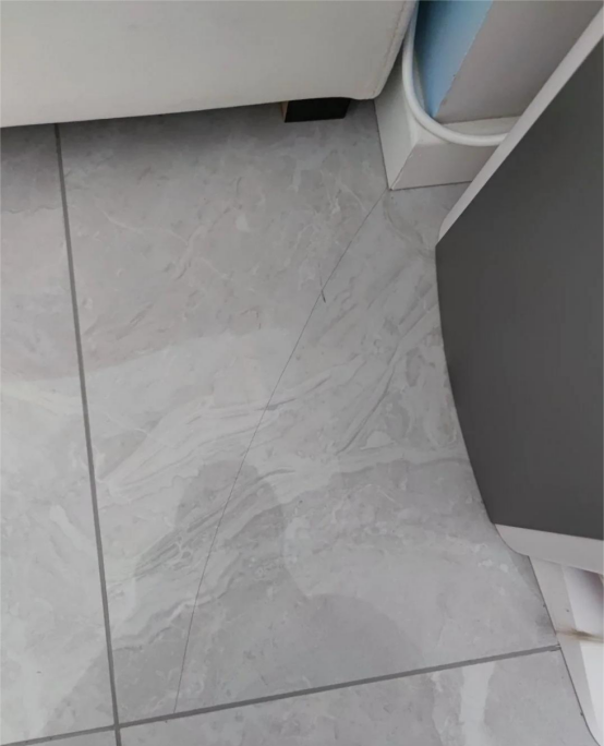 为何全屋通铺突然“差评”多了？我家做了，只能说一言难尽！