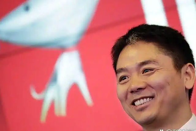 不造壳不装芯只攒局！京东造车图一乐？刘强东新车给雷军上了一课