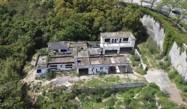 香港知名男星手握4.8亿地皮，售卖多年无人问津，成废墟杂草丛生