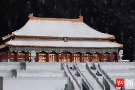 90后女孩跨界做美食，用巧克力“复刻”中外建筑和名画图片