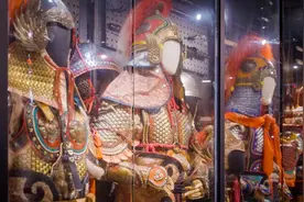 这些精美的甲胄，竟出自身高1米9的上海糕点师傅之手！图片