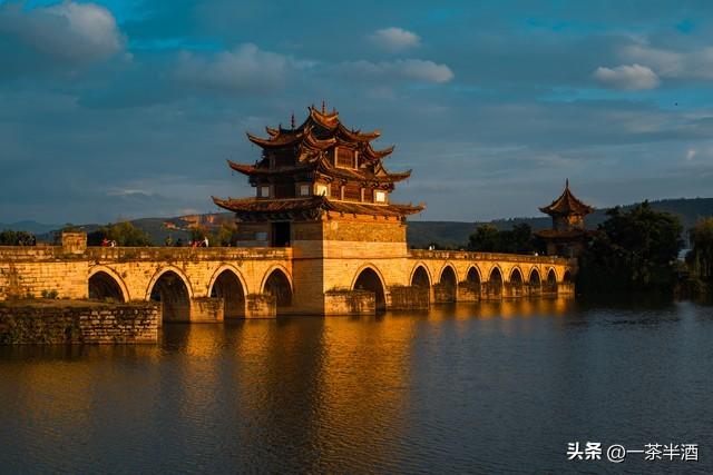 春节期间适合自驾游的4个小众城市，平均温度20°C，附自驾游攻略