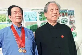 我国首创！退役老兵自费搞农业科研，却创造食叶草历史，造福世界图片