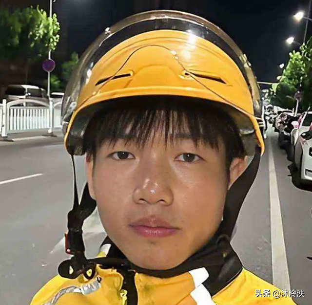 吃相难看！人民日报怒斥网红外卖小哥，敛财手段曝光，果然不简单