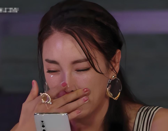 张雨绮越扒越有！代孕只是冰山一角，38岁的她终为荒唐买了单