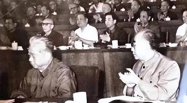 66年，宋任穷通知吴德来北京工作，吴德却说：能不能不去？