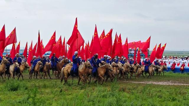 “歌游内蒙古 天天那达慕”内蒙古自治区第35届草原那达慕在锡林浩特市开幕