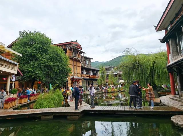 【20度的丽江】束河古镇：整治旅游秩序 提升游客体验