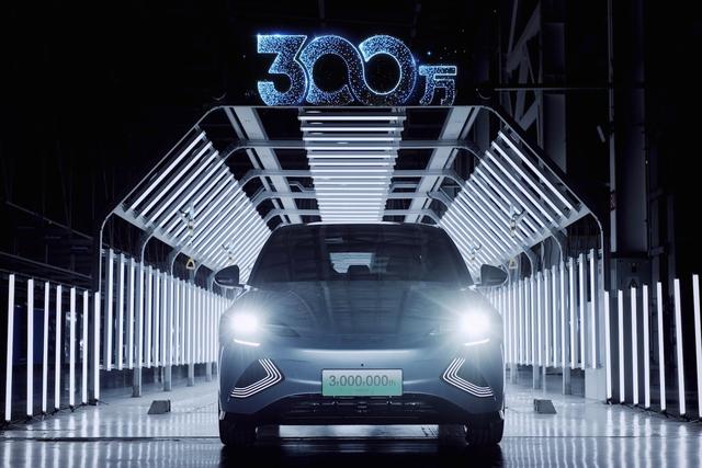 日媒：给中国50年也造不出日本发动机！马斯克：中国车企值得尊重