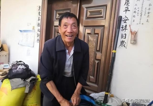 2万6一斤的燕窝怎么来？看四川大叔飞崖取窝，儿子：打死不做这