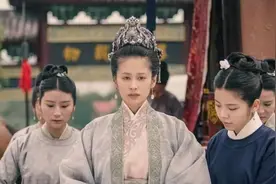 她是史上唯一遭受"裸刑"的皇后，18岁嫁50岁皇上，死时只有21岁图片