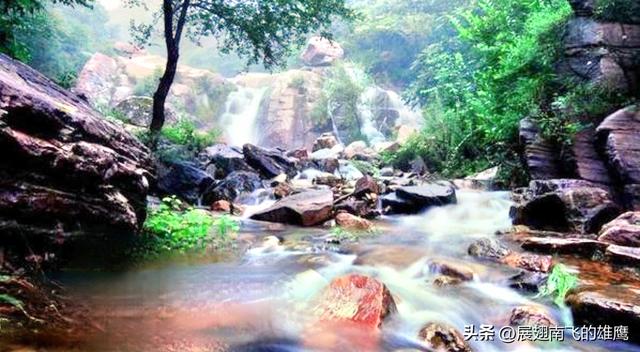 《游天平山：枫影古韵里的灵魂邂逅》